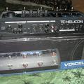 Альбом - Вокальный процессор  TC Helicon Voice Live 2. - 650ue